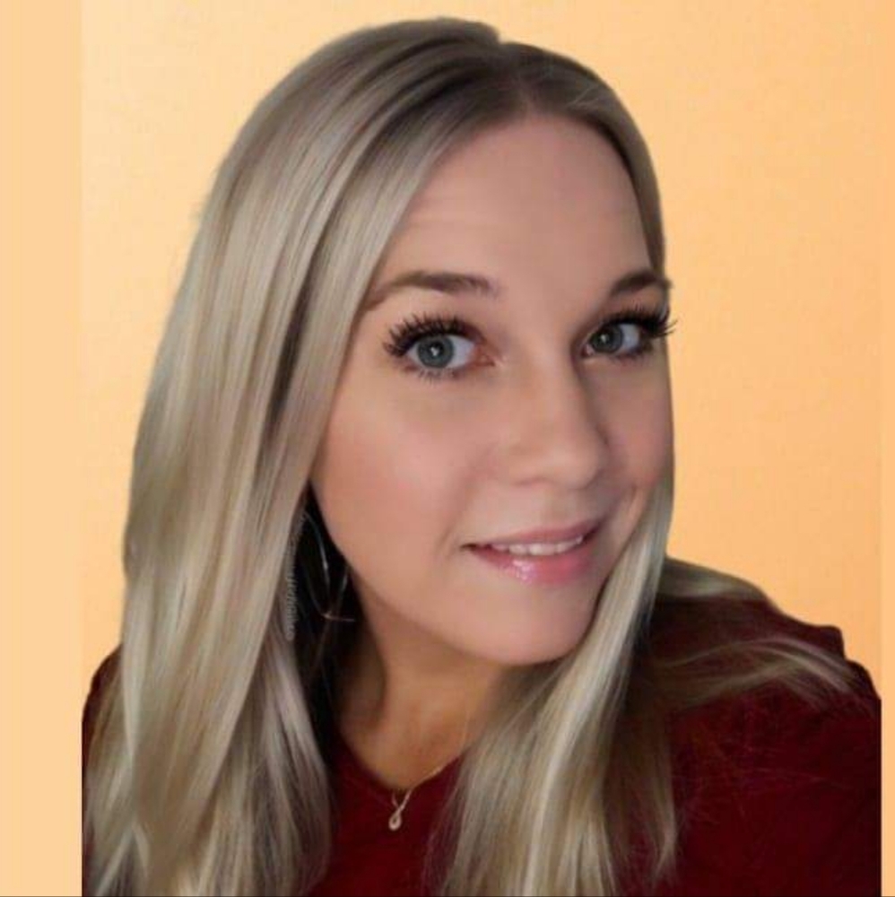 Meet your Posher, Brandi